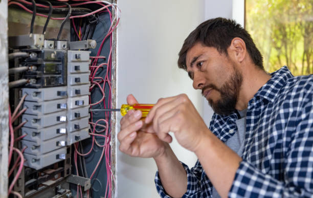 Best Affordable Emergency Electrician  in Rancho Laveras, CA